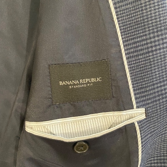 Banana Republic Navy Blue Blazer 44R Standard Fit - Picture 2 of 12